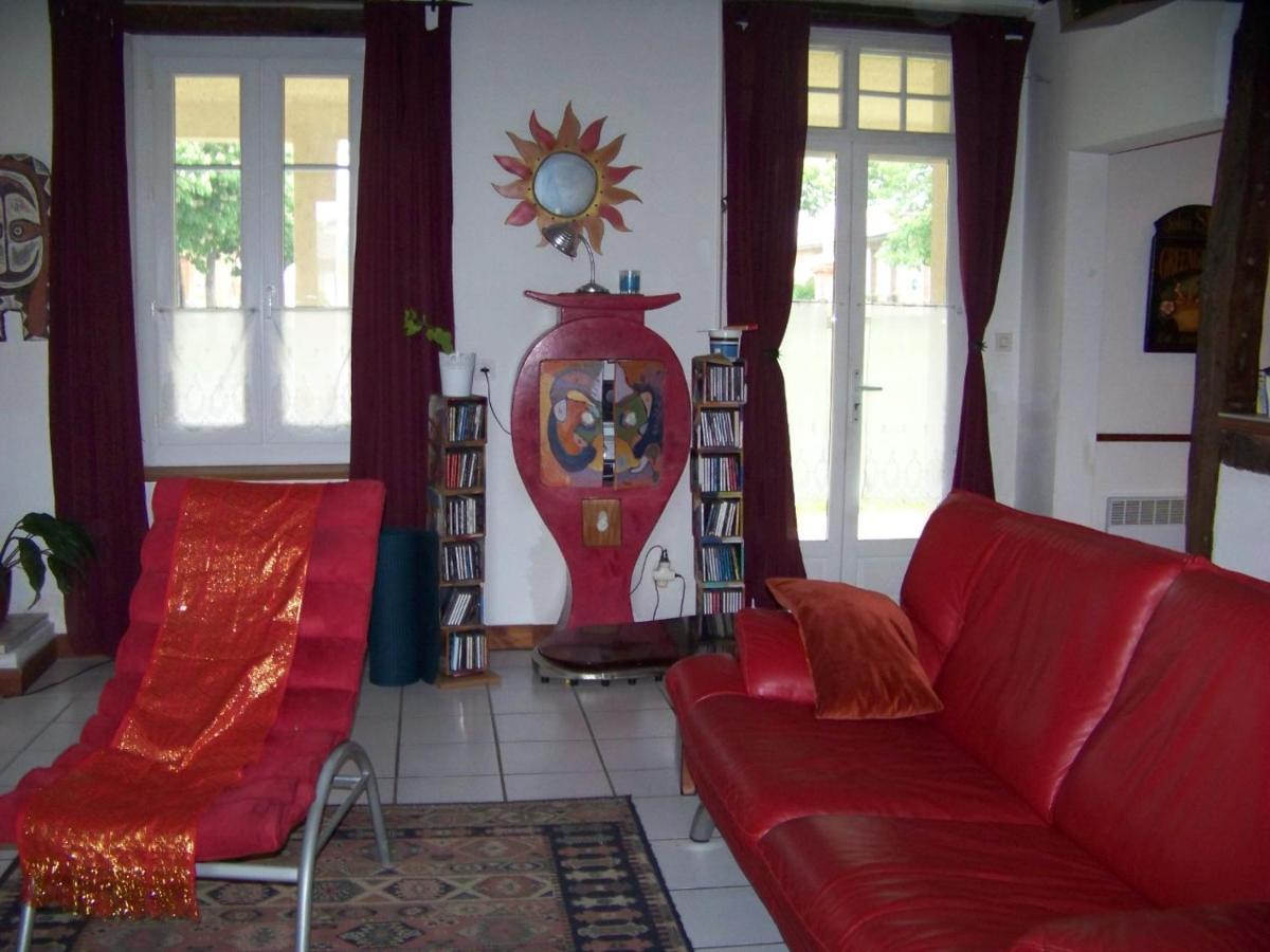 Grande Maison Atypique Le Burgaud المظهر الخارجي الصورة